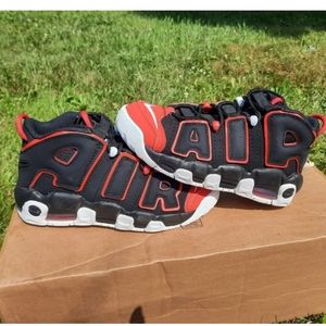 Nike uptempo shoes BRAND NEW